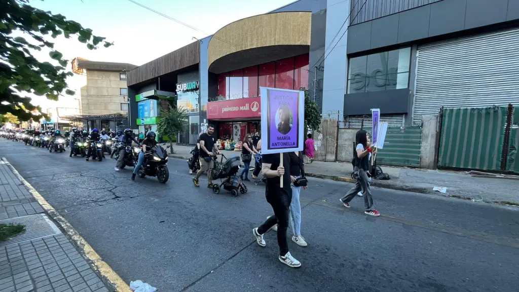 Marcha por Antonella Condell 01 | Cedida