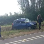 Una persona lesionada dejó volcamiento de auto camino a Santa Clara, Cedida