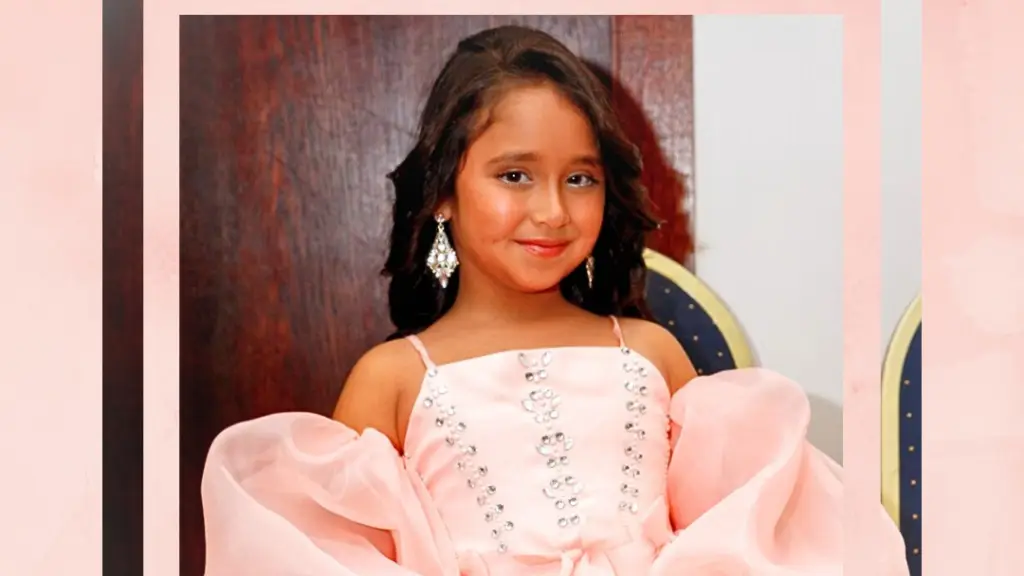 Florencia Montoya, Miss Mini Chile, Municipalidad de Los Ángeles