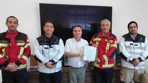 Bomberos de Mulchén se reúne con alcalde por proyectos pendientes