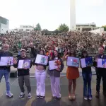 Los cuentos ilustrados fueron distribuidos durante la ceremonia y, además, pueden ser revisados en biobioen100palabras.cl, Biobío en 100 Palabras