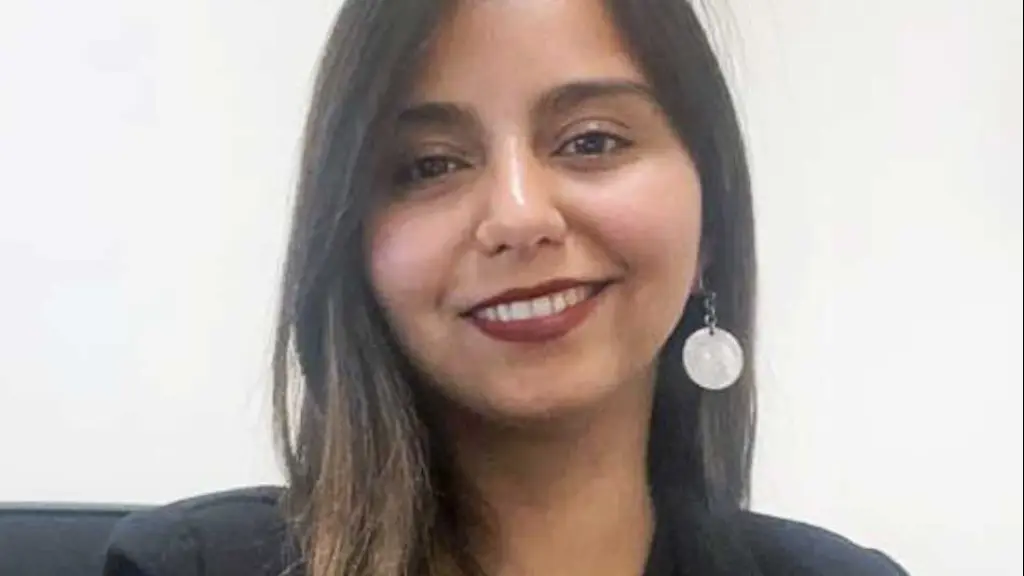 Valeria Pérez, Cedida