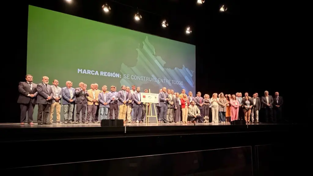 Firma convenio entre Marca Chile y la Corporación Desarrolla Biobío, Cedida