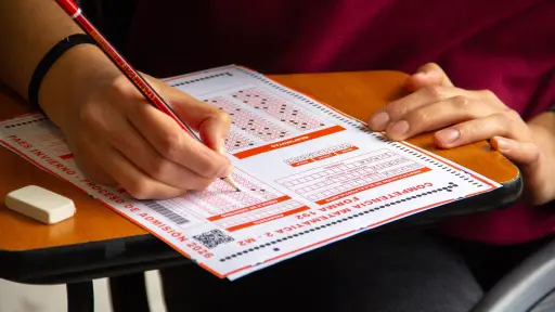 Región del Biobío queda apenas bajo la media país en cada competencia medida por la PAES