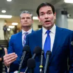 Según explicó la autoridad estadounidense, el plan busca sentar las bases para una transición política en el país caribeño, combinando medidas de control económico, reapertura gradual del mercado y un proceso de reconstrucción institucional., redes sociales