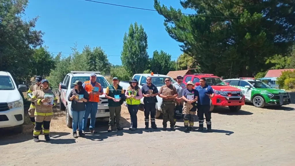 Iniciativa contempló la participación de Carabineros, Bomberos y funcionarios municipales y de CONAF / Cedida