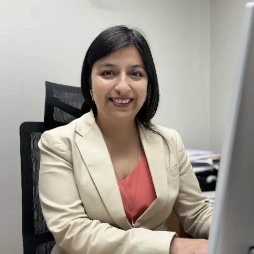 La trabajadora social Constanza Castillo entregó algunas claves sobre las opciones de financiamiento disponibles para cursar estudios superiores en 2026. / cedida