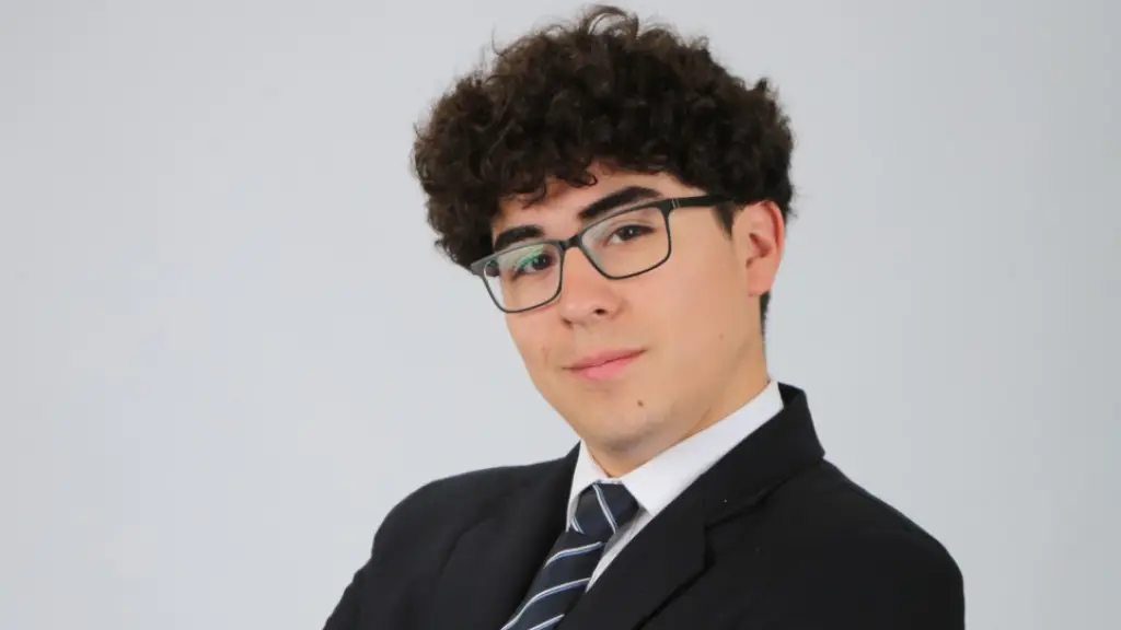 Carlos Armijo, Cedida