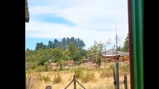 AHORA: Incendio forestal al norte de Los Ángeles