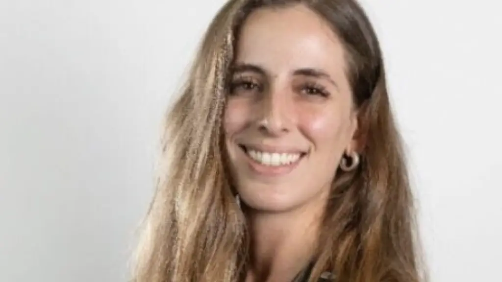 María José del Solar, Cedida