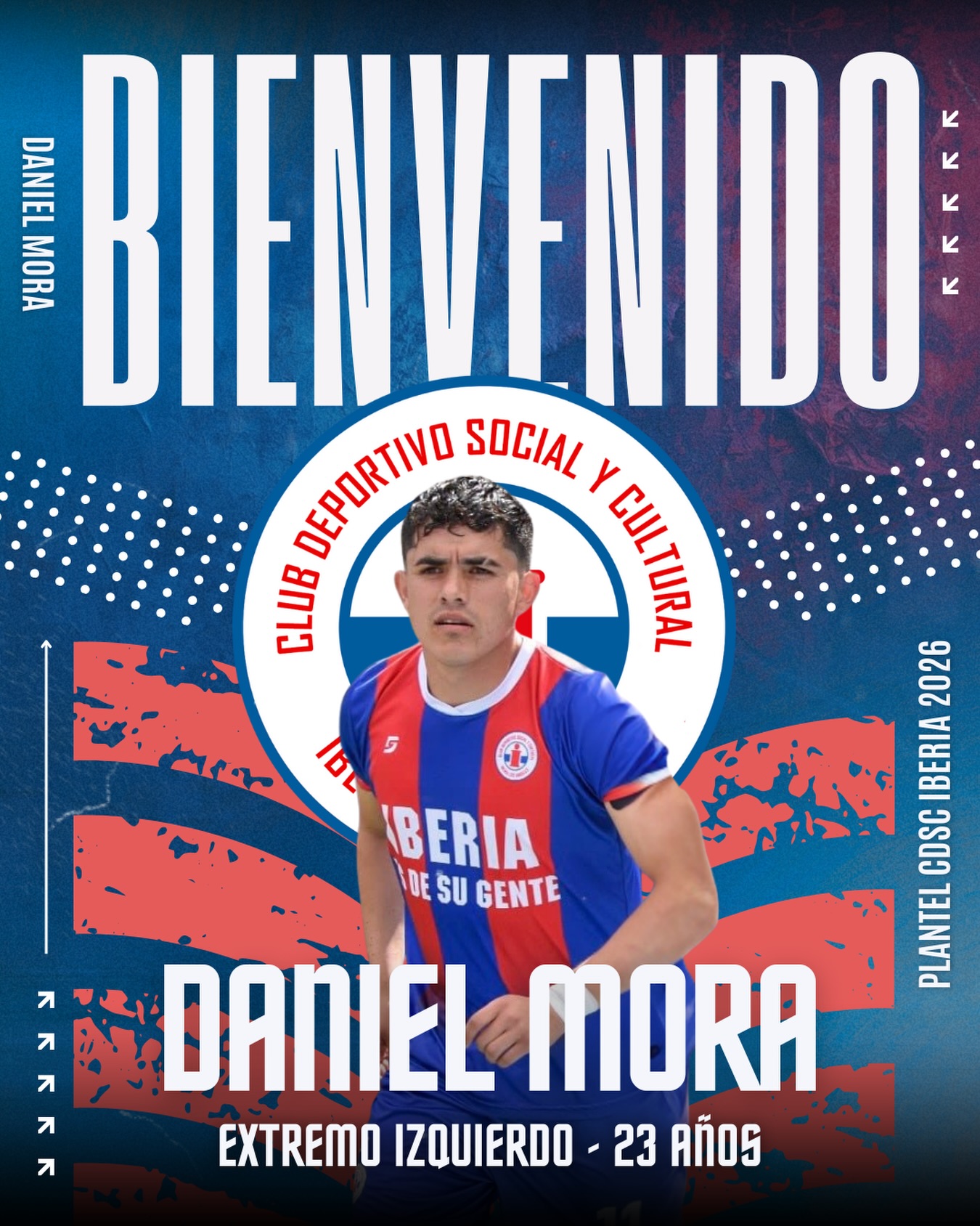 Daniel Mora, extremo izquierdo, regresa a su casa / La Tribuna