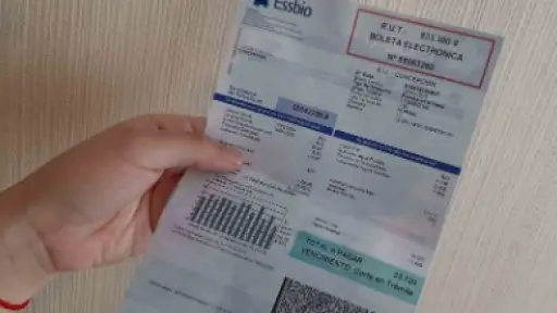 Superintendencia de Servicios Sanitarios ordena medidas de facturación para proteger a familias afectadas por incendios