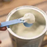 Desde la autoridad sanitaria se instruyó no consumir ninguno de los productos correspondientes a los lotes afectados., contexto