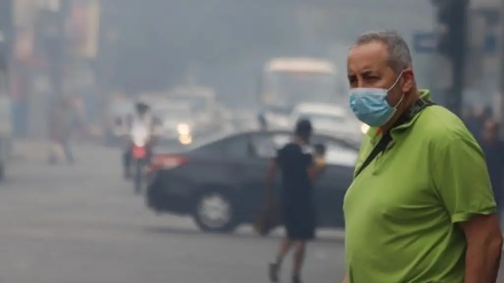 Autoridades de salud llaman a prevenir inhalación de humo de incendios forestales, referencial