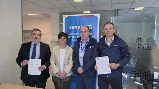 Andes Salud firma convenio SAFED con Fonasa en apoyo a damnificados en incendios