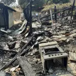 Vivienda destruida por incendio forestal en Nacimiento, La Tribuna