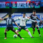 Comunal Cabrero y Lota Schwager volverán a verse las caras en un duelo decisivo que definirá el último cupo a la Segunda División Profesional , La Tribuna