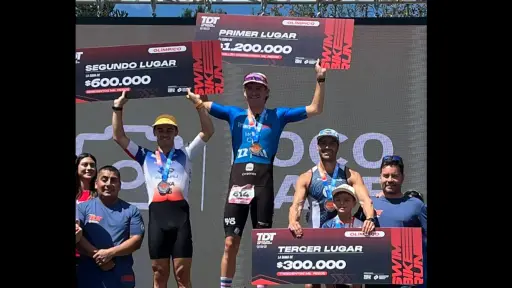 Fernando Ponce brilla en Temuco y se sube al podio frente a la élite del triatlón nacional