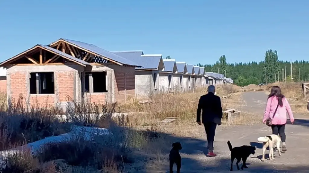 Casas Quilleco, Archivo La Tribuna
