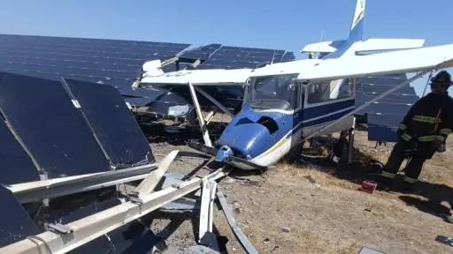 Avioneta capotó en Festival Aéreo de Quillota: cinco ocupantes sobrevivieron al impacto