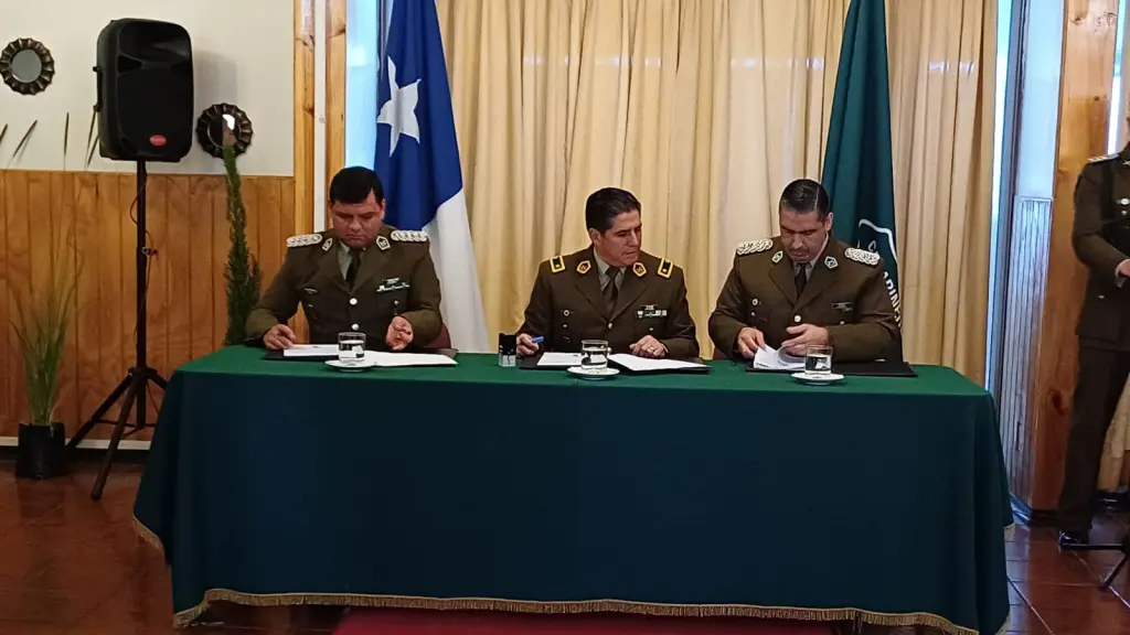 Ceremonia en la que Carrasco asumió como nuevo prefecto de Biobío, La Tribuna