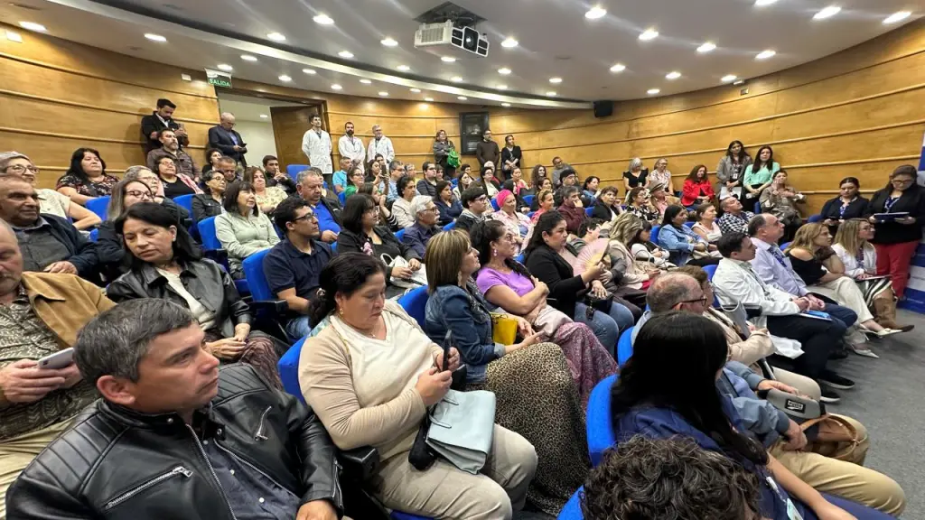 Ceremonia para pacientes dados de alta tras finalizar su tratamiento de quimioterapia. | Andes Salud