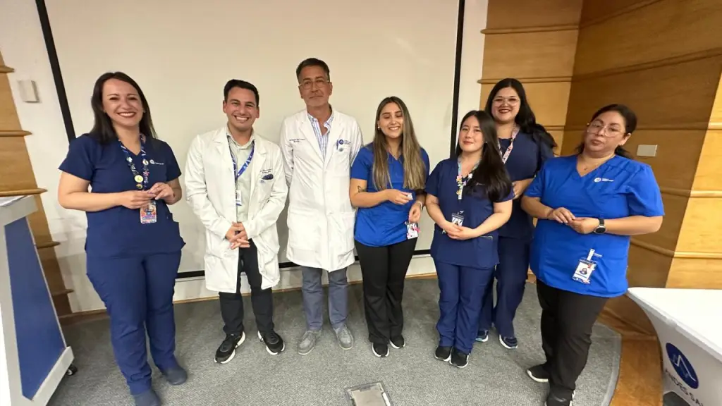 Ceremonia para pacientes dados de alta tras finalizar su tratamiento de quimioterapia. | Andes Salud