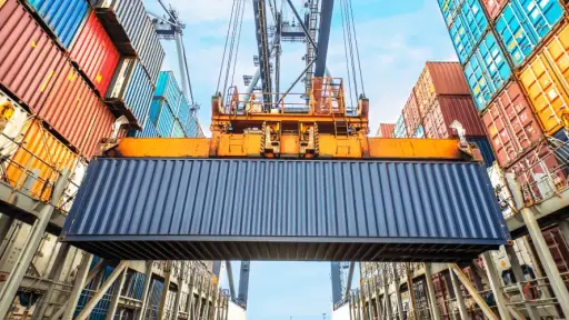 Imacec de diciembre crece 1,7% y cierra 2025 impulsado por servicios y comercio