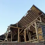 Según la experta el principal desafío es definir cómo y dónde reconstruir en zonas ya identificadas como territorios de alto riesgo ante futuros incendios, inundaciones y remociones de masa., Archivo