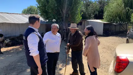 Laja se levanta: entregan viviendas de emergencia y ayudas a familias afectadas por los incendios