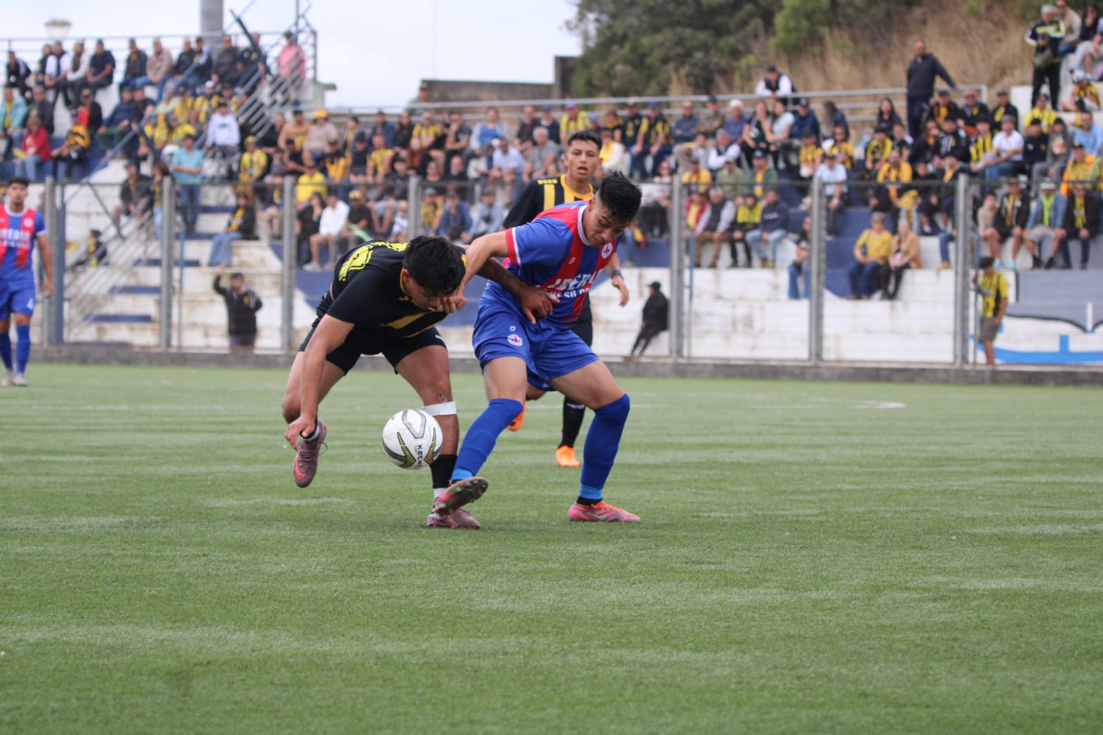 En la primera fecha ambos clubes se volverán a ver las caras, esta vez por la Tercera División B / La Tribuna