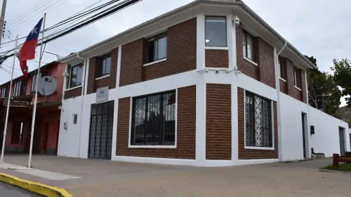 Tras casi tres años prófugo detienen a hombre por abuso sexual infantil en Chile Chico