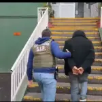 Un hombre de 22 años fue detenido por un violento robo a una familia en villa Los Profesores de Los Ángeles, referencial