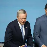 Parisi y Kast, La Tercera 