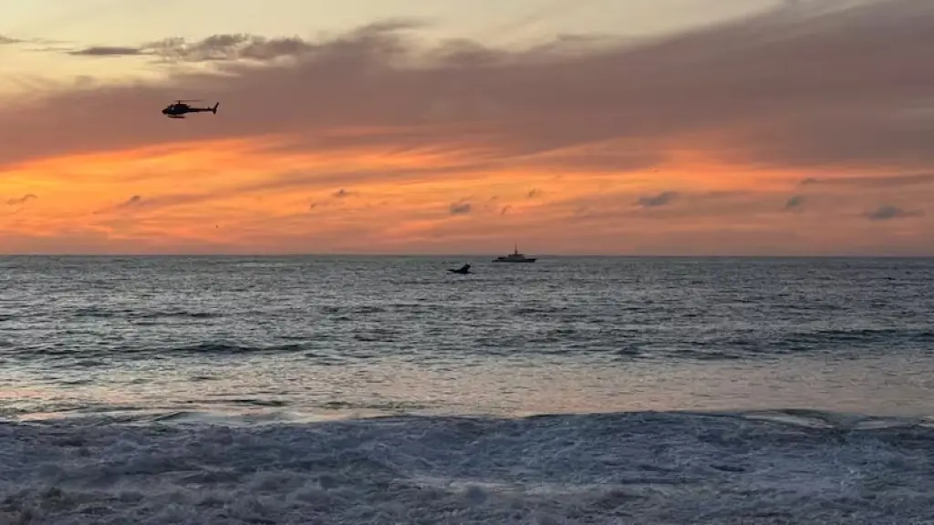 El rescate de los cuerpos fue realizado por equipos de Bomberos, junto a brigadas de la Policía Marítima y personal de la Armada., Armada de Chile