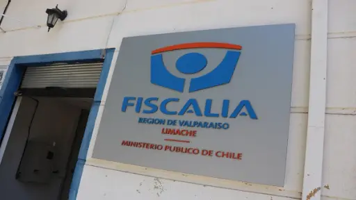 Hombre enfrentará más de 5 años de la cárcel por reiterados desacatos y violencia intrafamiliar en Quillota
