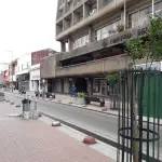 Calle Colon donde se ubica parte del comercio establecido de Los Ángeles, referencial