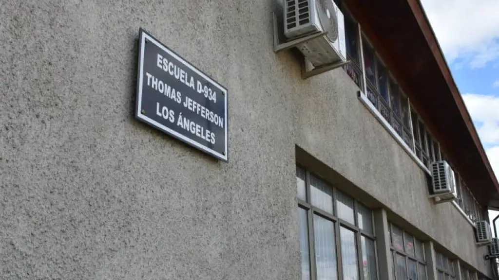 Escuela Thomas Jefferson logra Excelencia Académica y lidera SIMCE en Los Ángeles, Diario La Tribuna