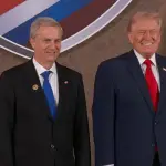 Presidente electo de Chile José Antonio Kast junto al presidente de E.UU Donald Trump en cumbre de las derechas, Emol