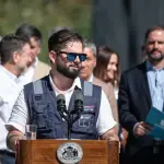 El Presidente agregó que esta premisa debe aplicarse tanto para responsables de delitos de lesa humanidad como para quienes han cometido otros ilícitos graves., Redes sociales