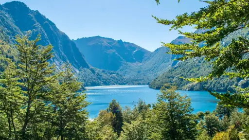 Nuevo plan de manejo ordena visitas al sendero y Laguna Cañicura en Santa Bárbara