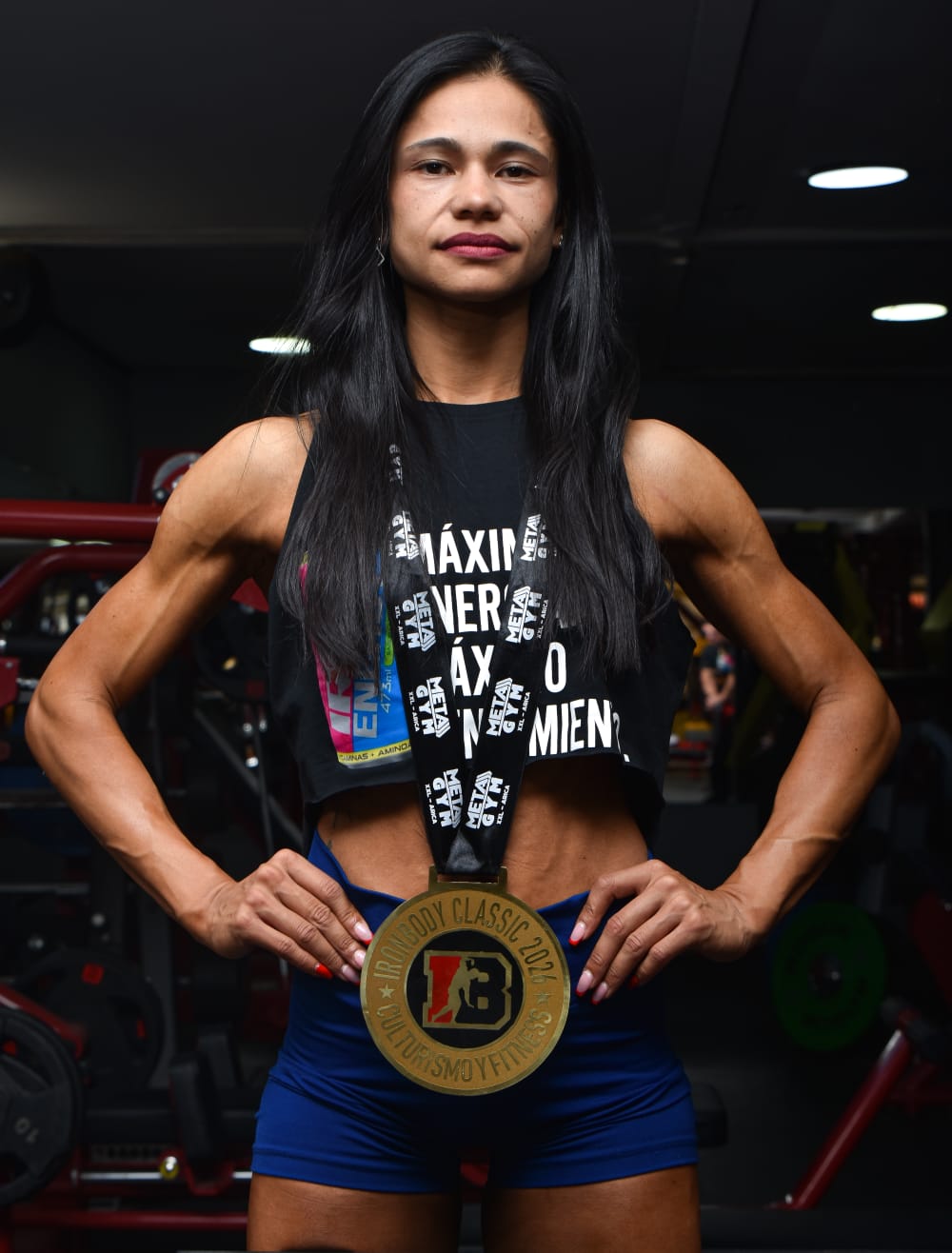 Johana Gutiérrez campeona absoluta del torneo internacional Miss y Mister en Iquique, consolidando su gran momento deportivo en el bikini fitness / La Tribuna