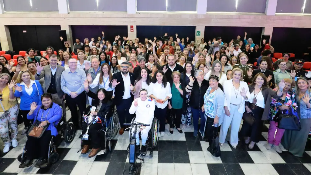 Ceremonia de reconocimiento reunió a mujeres de distintas comunas del Biobío, quienes fueron distinguidas en el marco de la conmemoración del Día Internacional de la Mujer., GORE Biobío