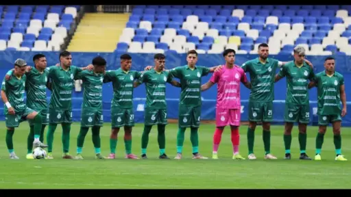 Un penal que rompió el sueño: Comunal Cabrero cayó con honor y Lota Schwager volvió al profesionalismo