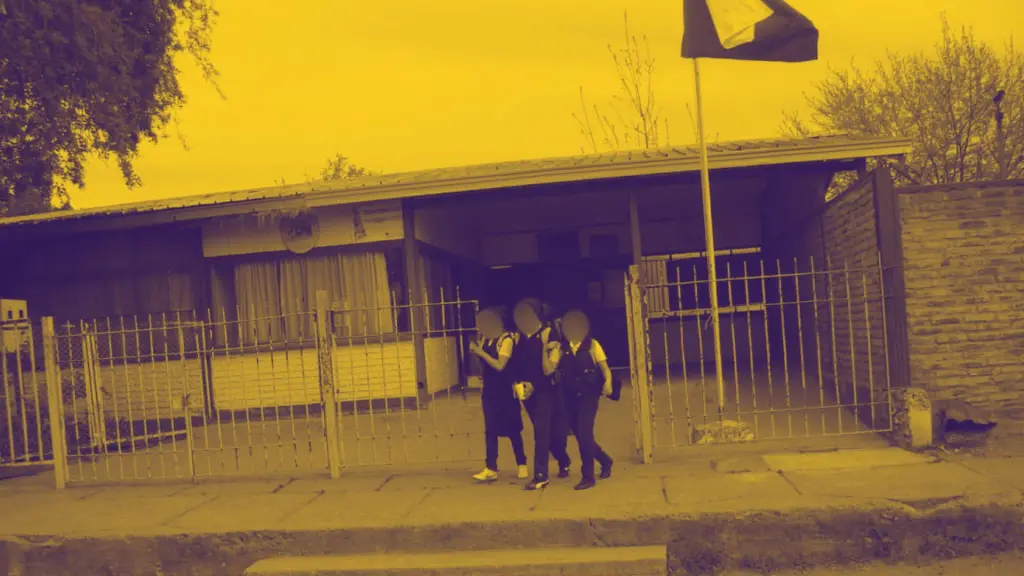 Estudiante de 14 años intentó ingresar con arma de fuego cargada a colegio de Curicó, La Tribuna 