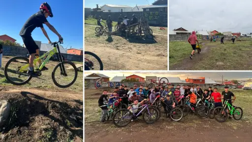 Niños y jóvenes construyen bike park con materiales reciclados en Villa Galilea