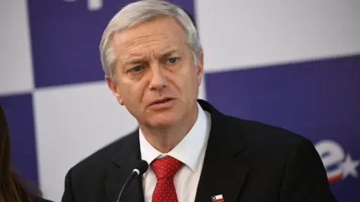 Gobierno anuncia endurecimiento de medidas de seguridad escolar tras hechos de violencia en Calama y Curicó