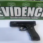 El arma utilizada resultó ser una pistola de aire comprimido., Cedida