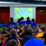 Ceremonia de entrega de árboles.