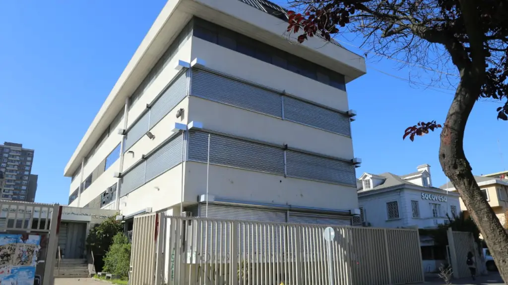 Edificio de la Seremi de Educación del Biobío, cargo para el cual había sido anunciado Alexander Nanjarí y cuya designación se mantiene en evaluación., GORE Biobío